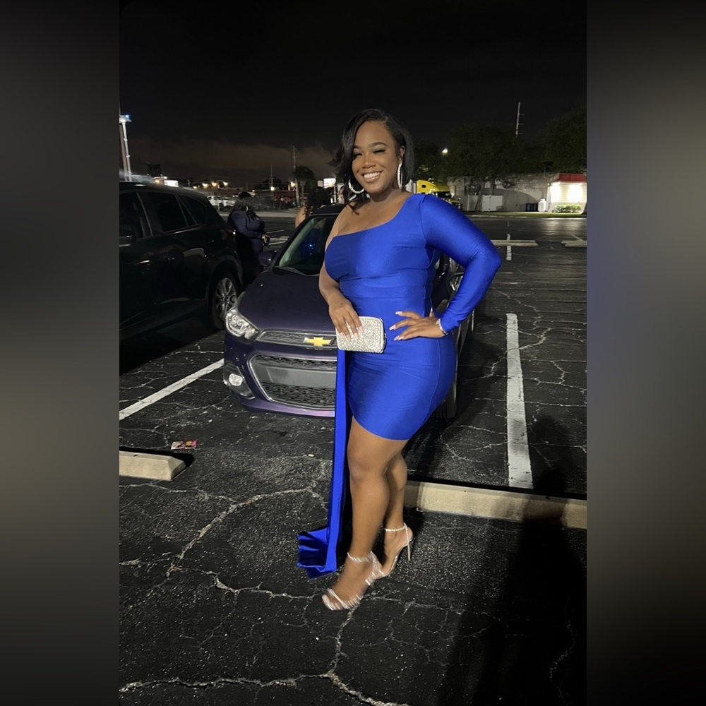 royal  blue mid dress